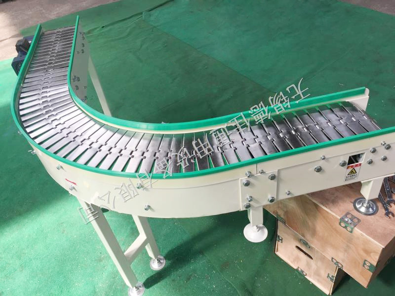 鏈板轉(zhuǎn)彎輸送機