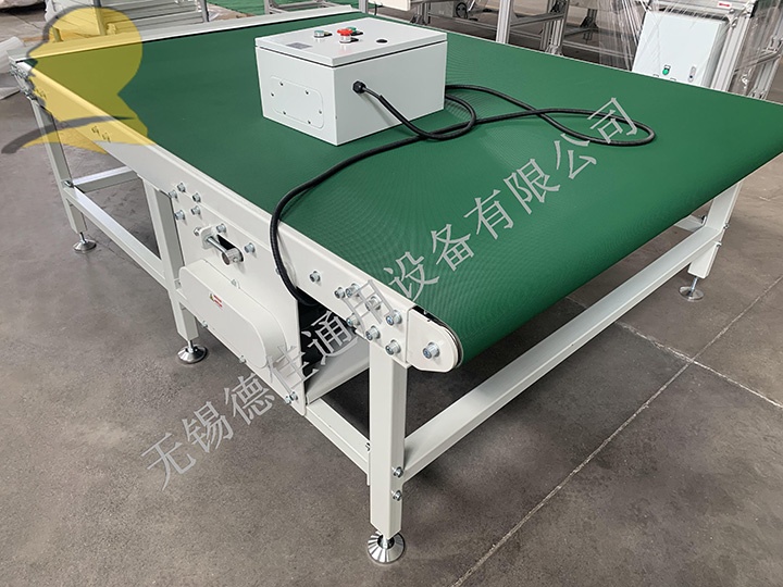 皮帶輸送機(jī)